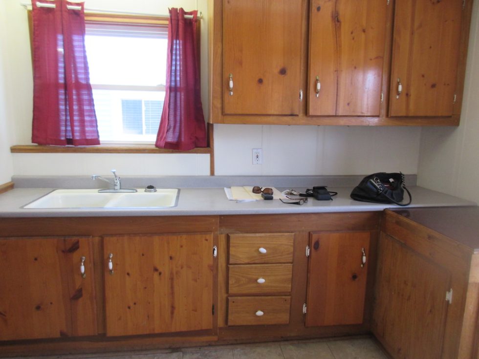 2329 Glendale Oak Hill Apartments